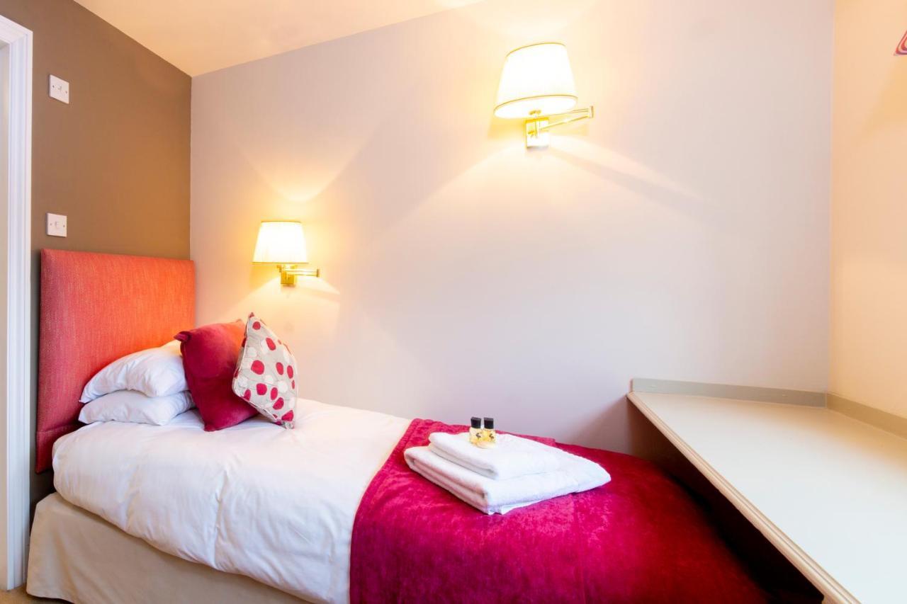 The White Hart Inn Newbury  Cameră foto